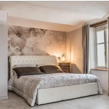 Antico Tralcio 4* Antignano (Piedmont)