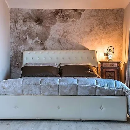 Antico Tralcio 4* Antignano (Piedmont)