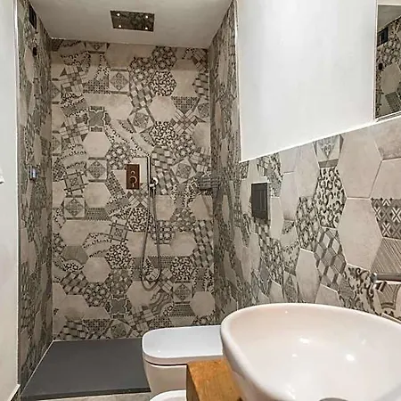 Antico Tralcio לינה וארוחת בוקר 4*