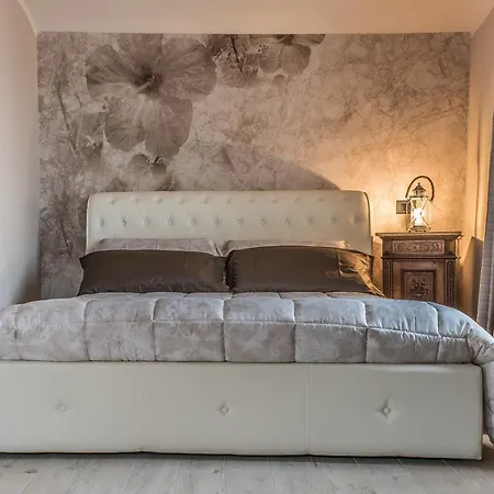 Couette-café Antico Tralcio 4*