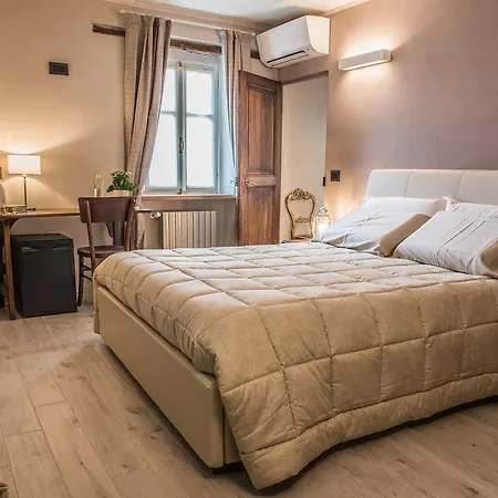Antico Tralcio Bed and Breakfast 4*