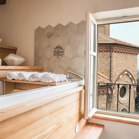 Antico Tralcio 3* Antignano (Piedmont)