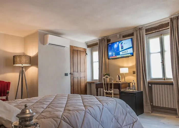 Antico Tralcio 4* Antignano (Piedmont)