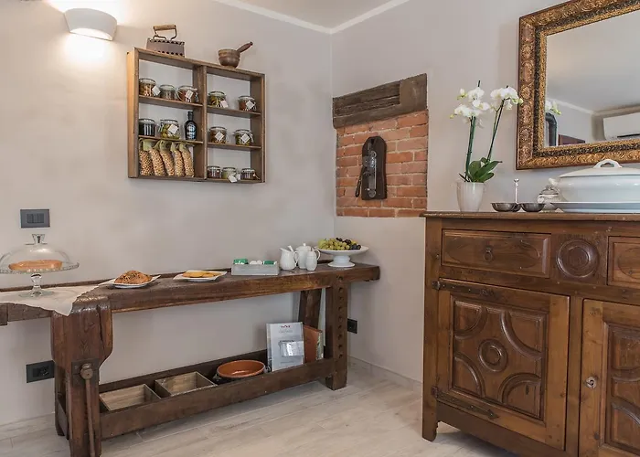 Antico Tralcio 4* Antignano (Piedmont)